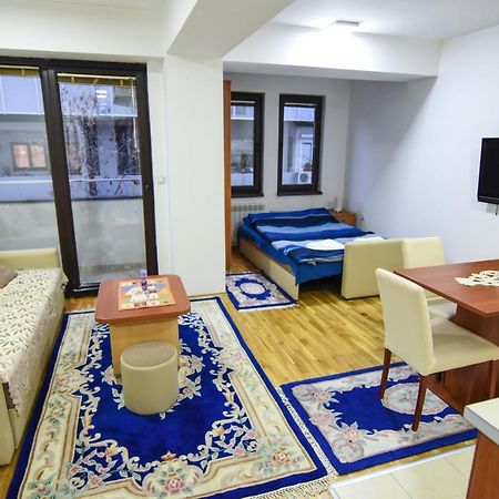 Stevi Apartment Skopje Exterior foto